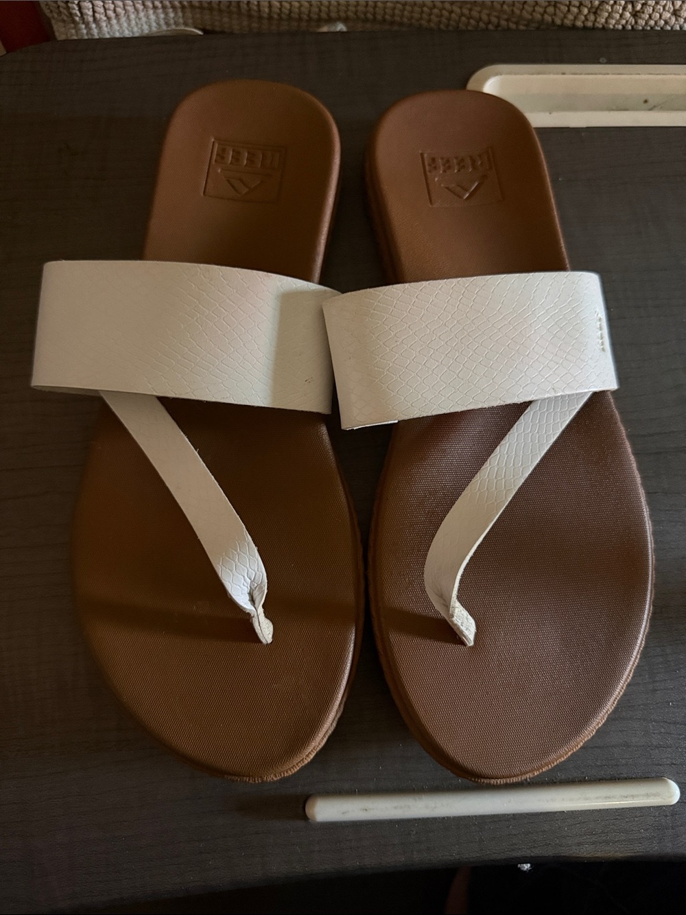 Reef White Strap Brown Footbed Sandals
